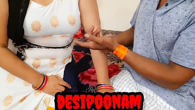 Amatoarea Indiană Poonam Este Luată Aproximativ De Partenerul Soțului Ei