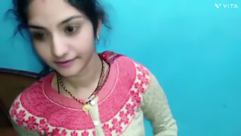 ¡la Adolescente India Bhabhi Le Da A Su Padrastro Un Espectáculo Nocturno Muy Caliente!