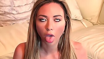 Natalia Hypnotická Cesta Pokračuje V Tomto Online Porno Videu