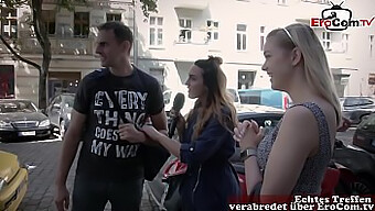 Nemecká Tínedžerská Reportérka Nájde Amatérsky Pár Pre Sex Vonku