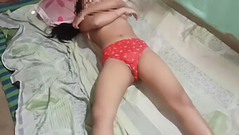 Indian Wife Enjoys A Face Fuck And Oral Sex With Her Boyfriend