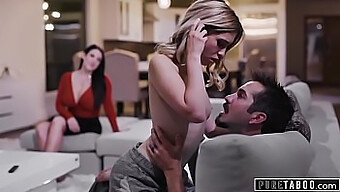 Những Nụ Hôn Và Ba Người Nóng Bỏng Của Angela White Với Một Cặp Đôi Trong Phim Khiêu Dâm Khoa Học Viễn Tưởng